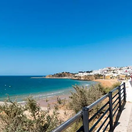 Beachfront 1st Floor Apartamento